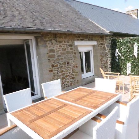 Maison Campagne Roz-Landrieux Bagian luar foto