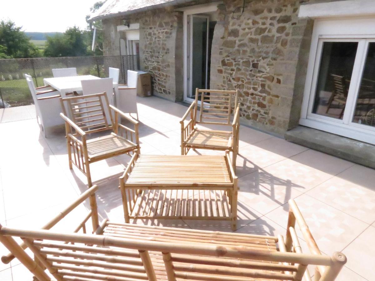 Maison Campagne Roz-Landrieux Bagian luar foto